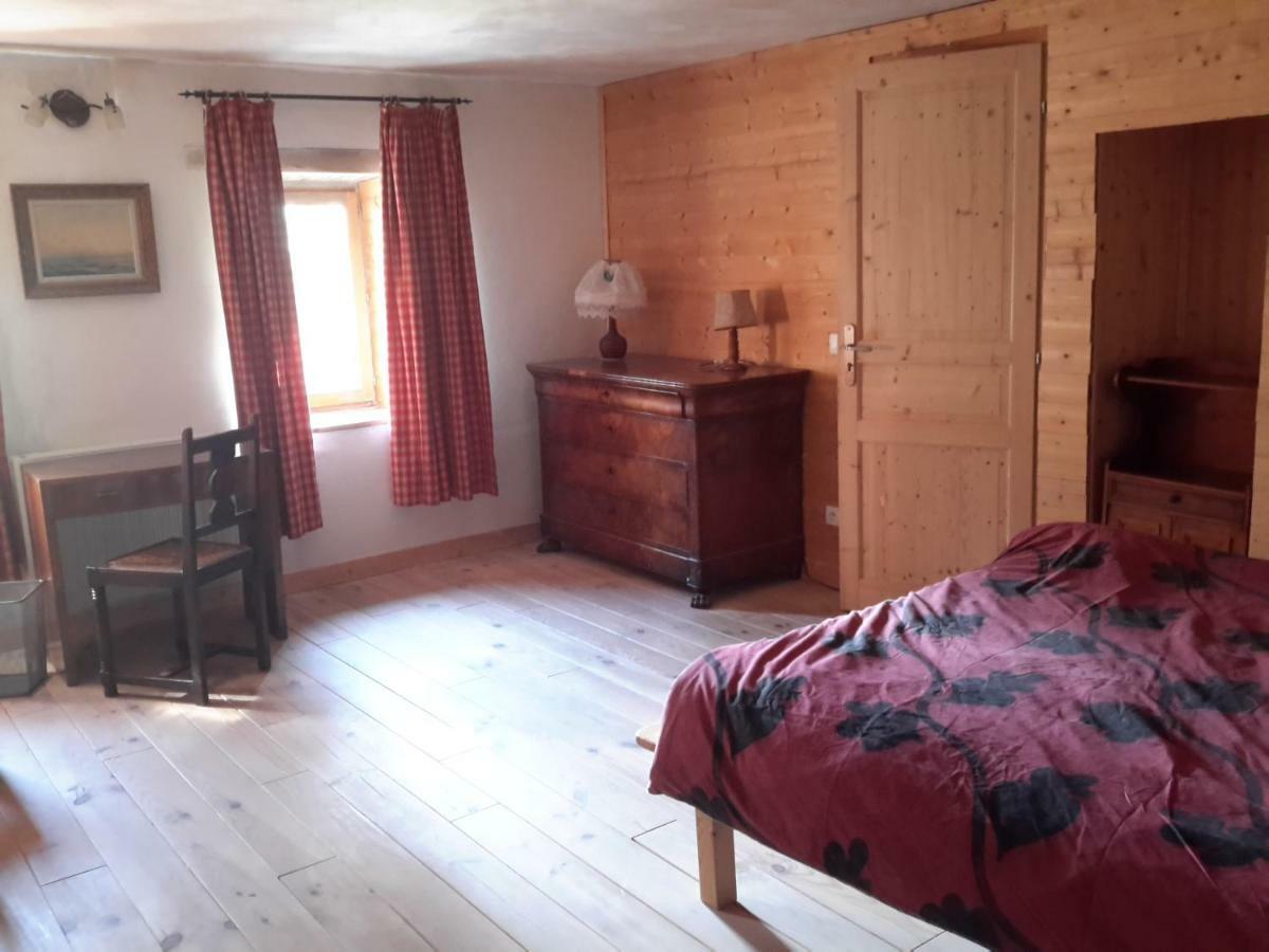 アンドン Casa Arnera Bed & Breakfast エクステリア 写真