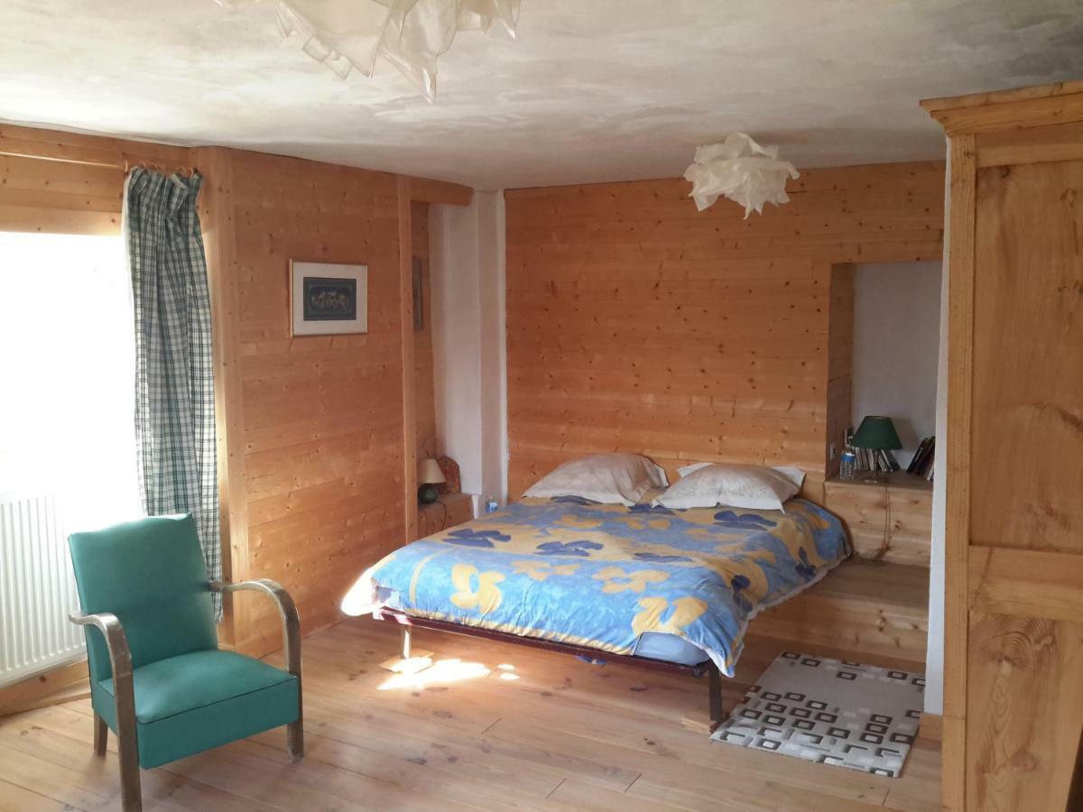 アンドン Casa Arnera Bed & Breakfast エクステリア 写真